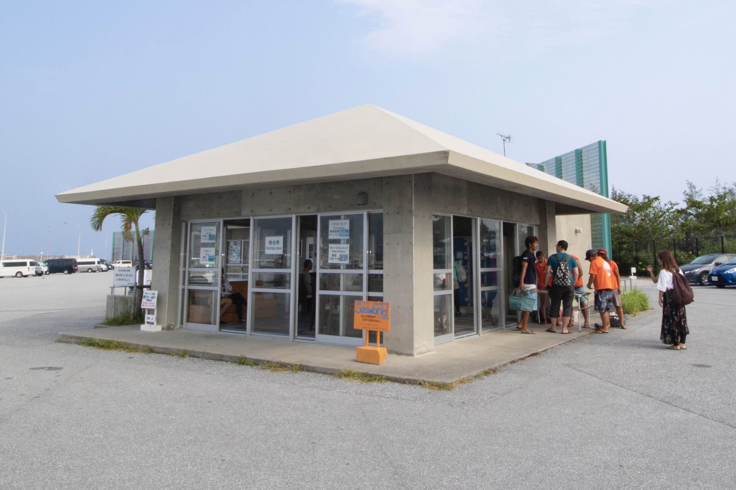 集合場所のご案内　那覇三重城港（なはみえぐすくこう）